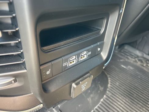 Used 2025 RAM 1500 Laramie w/ Night Edition AWD/4WD image 6