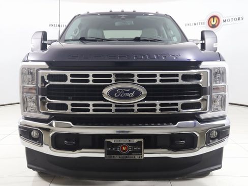 Used 2023 Ford F350 XLT image 44