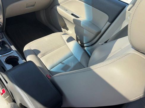 Used 2012 Ford Fusion SEL image 15