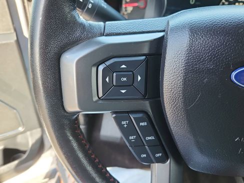 Used 2020 Ford F150 Lariat image 22