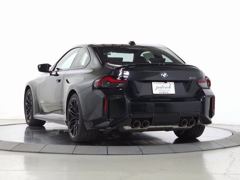 Used 2025 BMW M2 w/ Lighting Package image 5