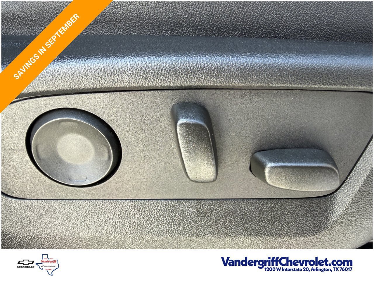 Used 2023 Chevrolet Suburban Premier AWD/4WD image 27
