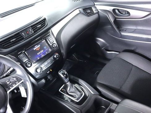 Used 2020 Nissan Rogue Sport S w/ Appearance Package image 29