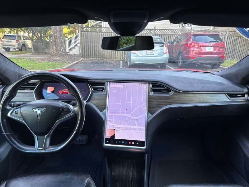 Used 2015 Tesla Model S 70D AWD/4WD image 20