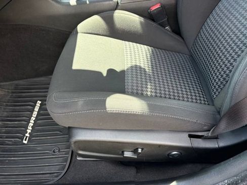 Used 2021 Dodge Charger Scat Pack w/ Driver Convenience Group RWD image 26