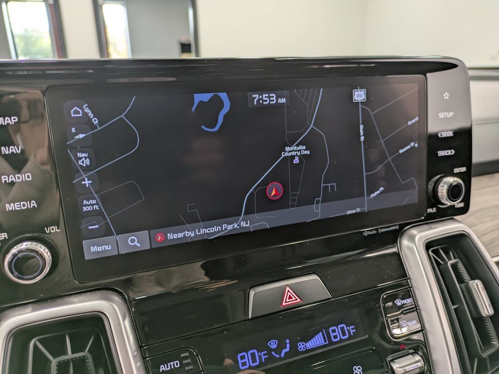 Certified 2023 Kia Sorento X-Line EX AWD/4WD image 11