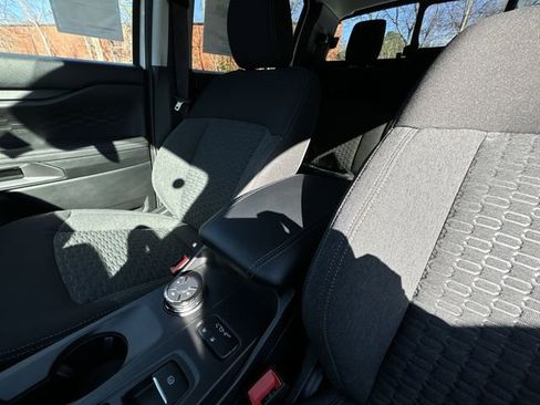 Used 2024 Ford Ranger XLT w/ FX4 Off-Road Package image 21