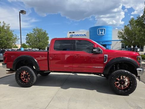 Used 2021 Ford F250 Lariat w/ Lariat Ultimate Package AWD/4WD image 4
