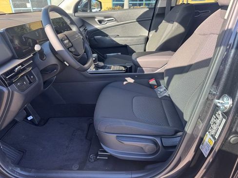 New 2026 Kia Sportage LX image 14