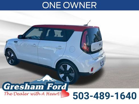 Used 2017 Kia Soul + w/ Designer's Package image 3