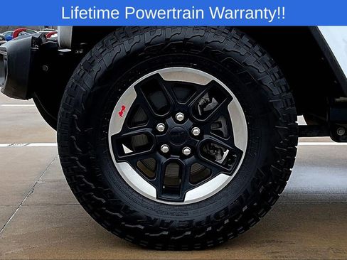 Used 2019 Jeep Wrangler Unlimited Rubicon image 11