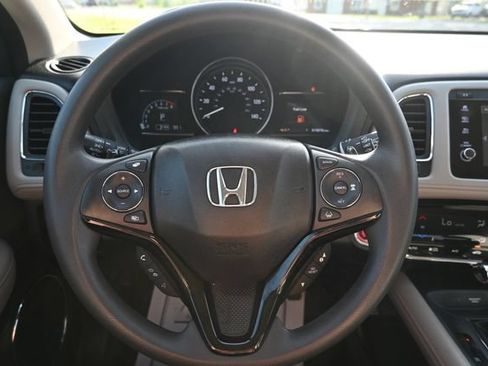 Used 2019 Honda HR-V EX image 45
