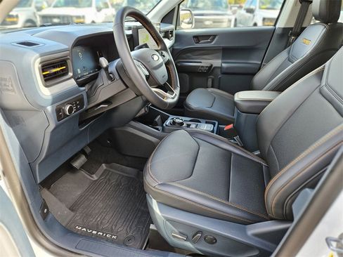 New 2025 Ford Maverick Tremor image 18