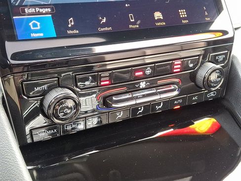 Certified 2025 Jeep Grand Cherokee Limited image 16