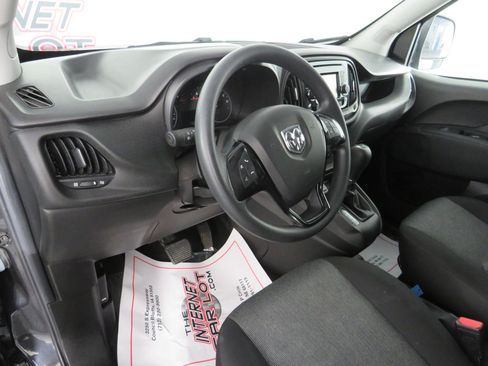 Used 2022 RAM ProMaster City Wagon image 10