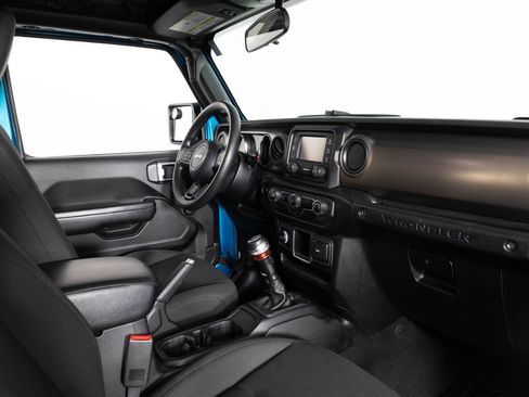 Used 2020 Jeep Wrangler Sport AWD/4WD image 18