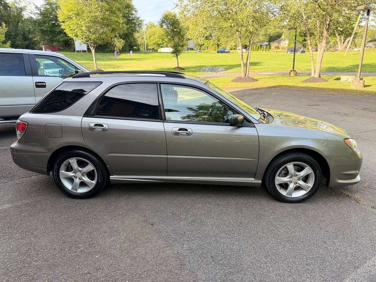 Used 2006 Subaru Impreza 2.5i AWD/4WD image 6