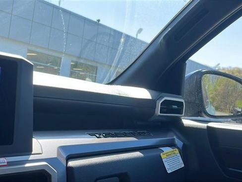 New 2026 Toyota Tacoma SR5 AWD/4WD image 15