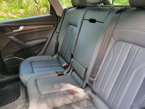 Used 2023 Audi Q5 2.0T Premium Plus w/ Premium Plus Package AWD/4WD image 11