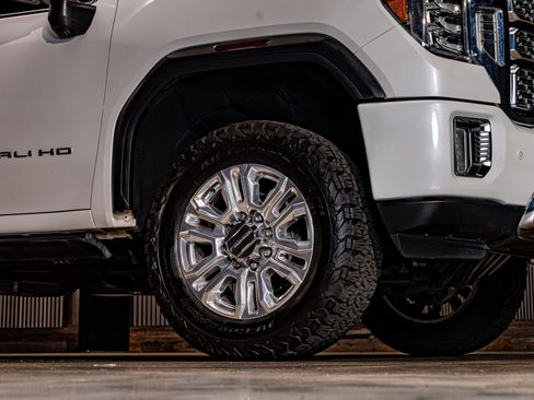 Used 2021 GMC Sierra 2500 Denali w/ Denali Ultimate Package image 13