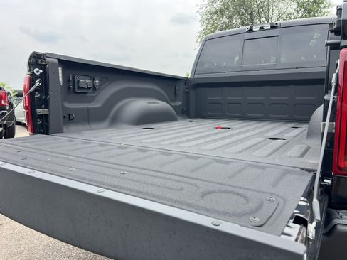 Used 2025 RAM 2500 Rebel w/ Rebel Level 2 Equipment Group AWD/4WD image 12
