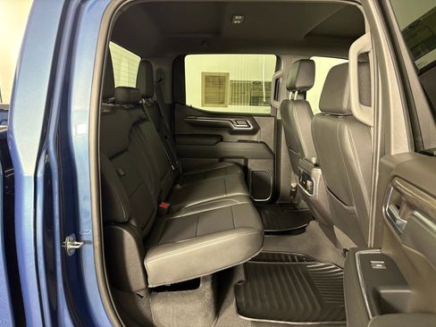 Used 2024 Chevrolet Silverado 1500 LTZ w/ Z71 Off-Road Package image 33