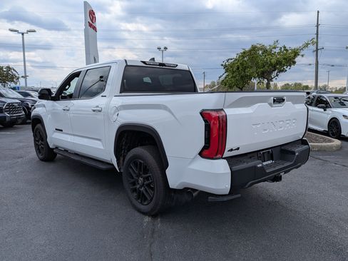 Used 2026 Toyota Tundra Limited AWD/4WD image 6