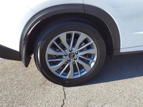 Used 2024 INFINITI QX50 Luxe AWD/4WD image 23