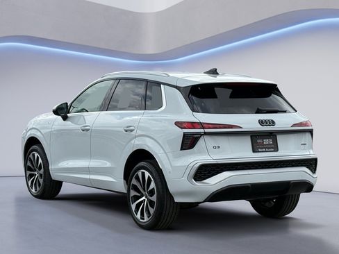 New 2026 Audi Q3 quattro 2.0T AWD/4WD image 10
