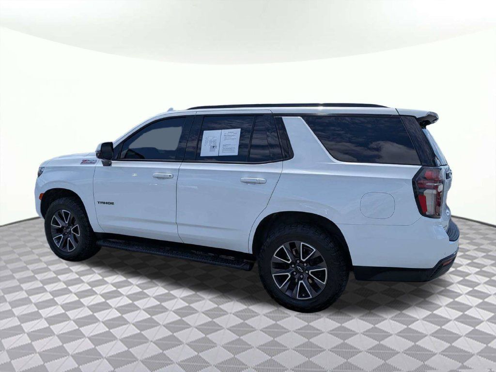 Used 2023 Chevrolet Tahoe Z71 w/ Luxury Package AWD/4WD image 5