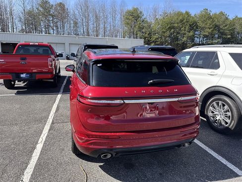 Used 2025 Lincoln Corsair Grand Touring w/ Equipment Group 301A image 11