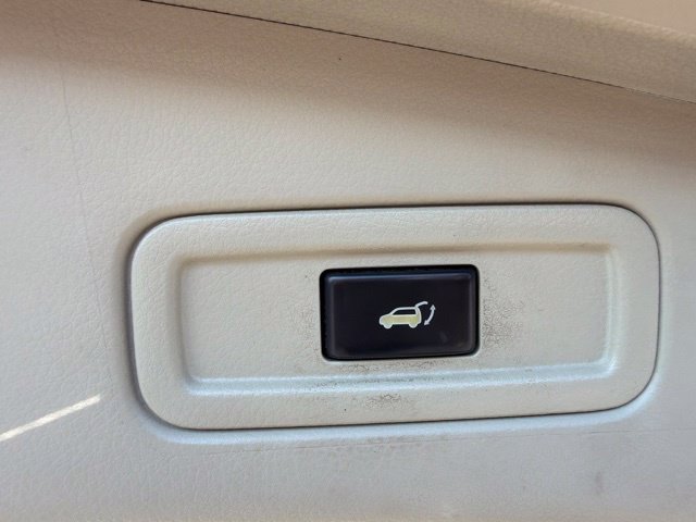 Used 2014 Nissan Murano S AWD/4WD image 25