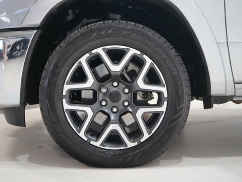 Used 2025 RAM 1500 Laramie image 10