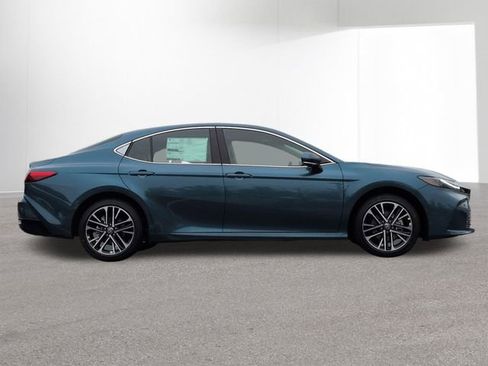 New 2026 Toyota Camry XLE image 4