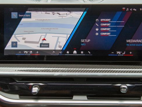 Used 2024 BMW X6 M Competition w/ Executive Package image 16