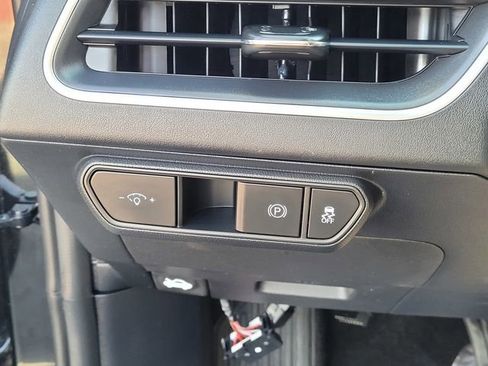 Used 2025 Kia K4 FWD image 18