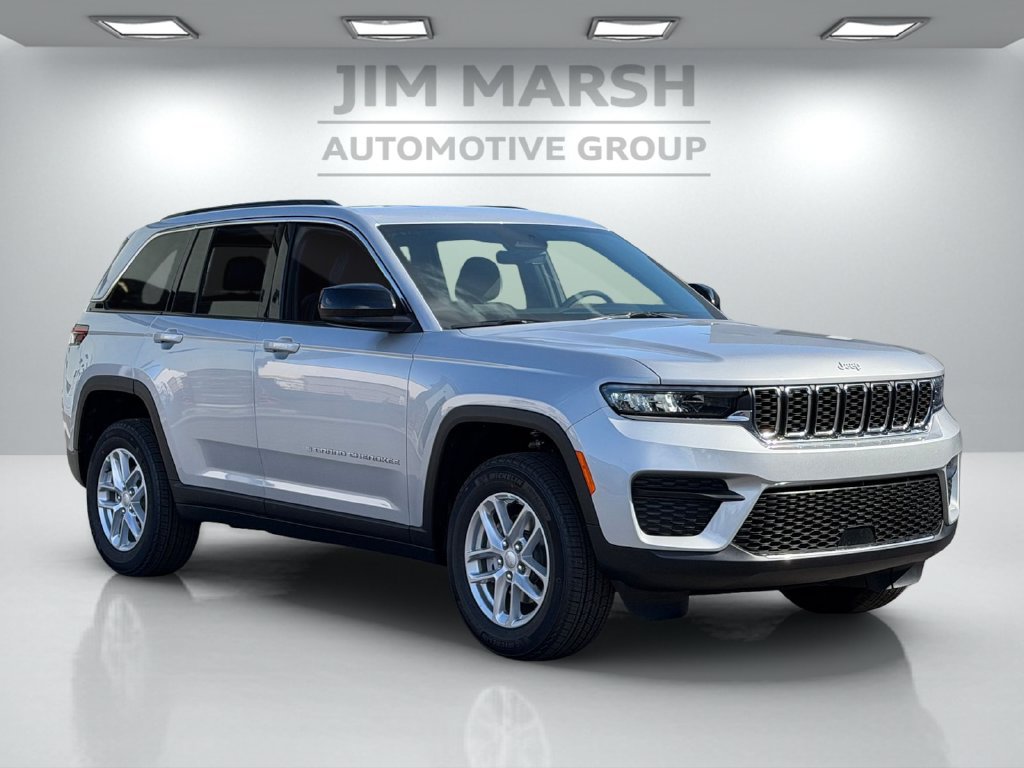 New 2026 Jeep Grand Cherokee Laredo X AWD/4WD image 8
