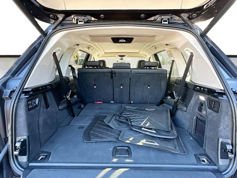 Used 2020 BMW X7 xDrive40i w/ Parking Assistance Package image 28