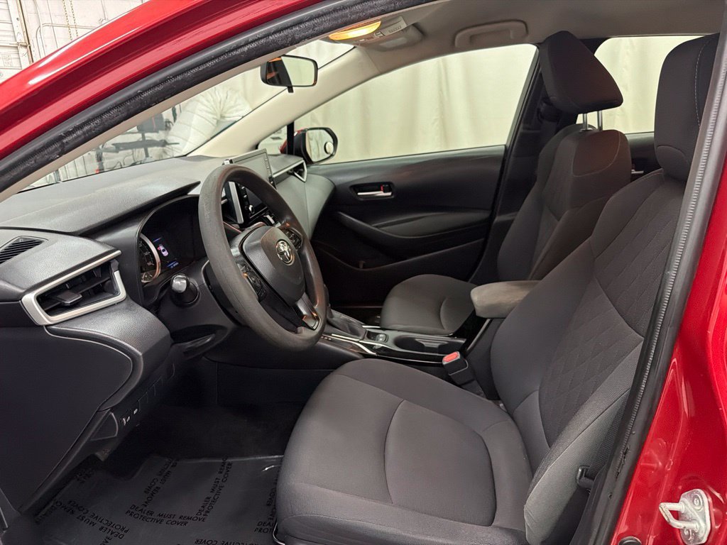 Used 2020 Toyota Corolla LE FWD image 10