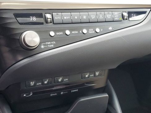 Used 2021 Lexus ES 250 w/ Premium Package image 17