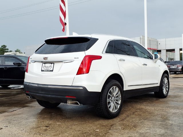 Used 2019 Cadillac XT5 Luxury FWD image 2