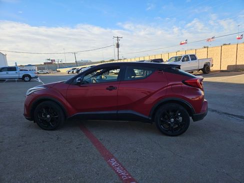 Used 2021 Toyota C-HR Nightshade image 8