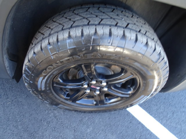 Certified 2023 GMC Acadia AT4 AWD/4WD image 29