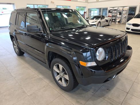 Used 2017 Jeep Patriot High Altitude AWD/4WD image 5