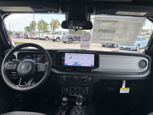 New 2025 Jeep Gladiator Sport image 2