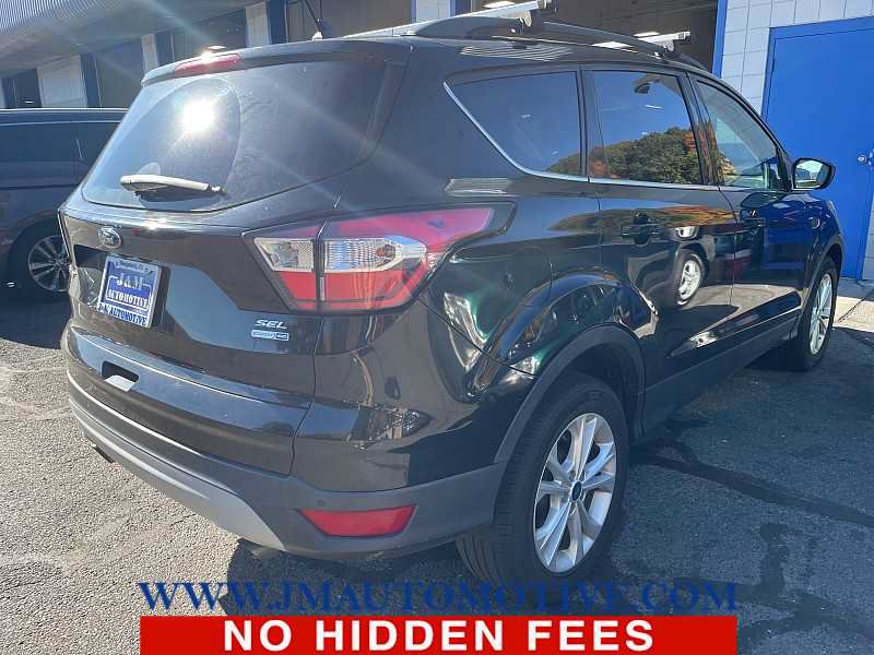 Used 2018 Ford Escape SEL w/ Ford Safe & Smart Package AWD/4WD image 3