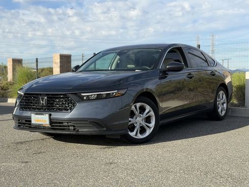 Used 2024 Honda Accord LX image 2