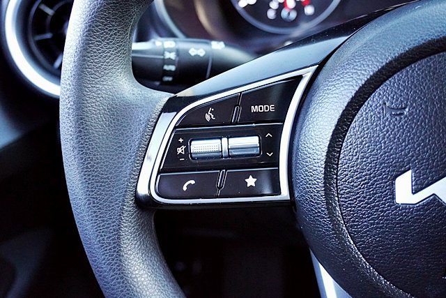 Used 2023 Kia Forte LXS w/ LXS Technology Package FWD image 41