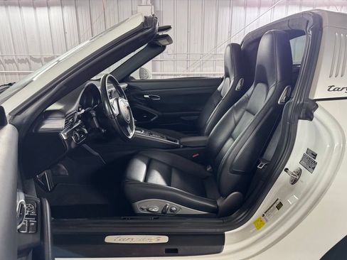 Used 2014 Porsche 911 Targa 4S AWD/4WD image 30