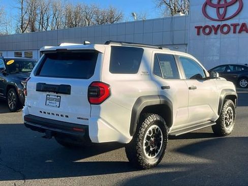 Used 2025 Toyota 4Runner TRD Off-Road Premium image 7